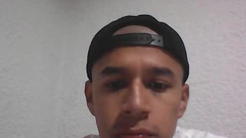 R online show from June 19, 2026, 2:27 am