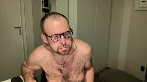 fabiothick online show from November 3, 2025, 10:53 pm