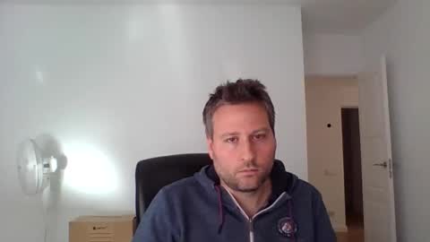 Snapshot of faer_087 chatting on November 7, 2025, 11:43 am faer_087 online show from November 7, 2025, 11:43 am