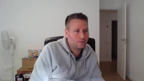 Snapshot of faer_087 chatting on November 12, 2025, 9:53 am faer_087 online show from November 12, 2025, 9:53 am