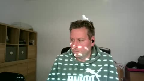 Snapshot of faer_087 chatting on December 1, 2025, 11:48 am faer_087 online show from December 1, 2025, 11:48 am