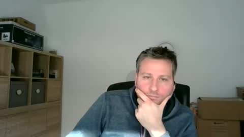 Snapshot of faer_087 chatting on December 5, 2025, 9:40 am faer_087 online show from December 5, 2025, 9:40 am