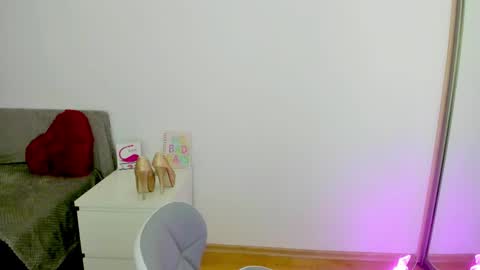 Snapshot of fairy_idoll chatting on January 17, 2026, 1:21 am Ashley online show from January 17, 2026, 1:21 am