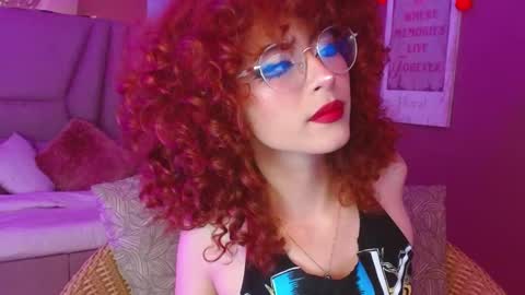 Snapshot of fairy_sweet_ chatting on October 22, 2025, 8:30 pm FAIRY online show from October 22, 2025, 8:30 pm