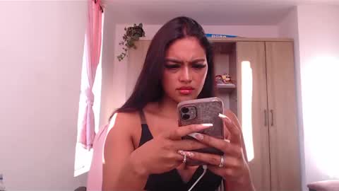 Snapshot of fairylatin chatting on December 20, 2024, 11:43 am fairylatin online show from December 20, 2024, 11:43 am