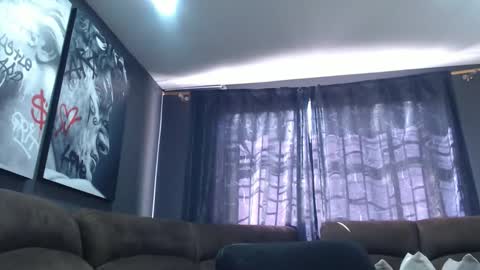 fairylatin online show from January 18, 2026, 2:43 pm