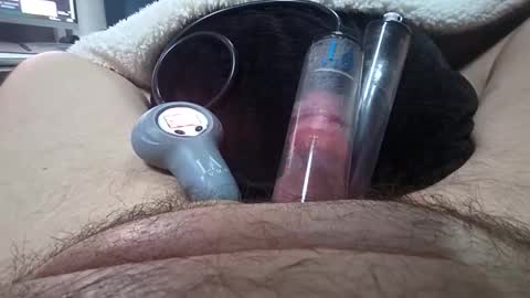 Falcon online show from April 22, 2026, 10:00 pm