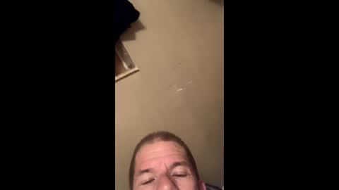fall_down_daddy_com online show from May 31, 2026, 4:53 am