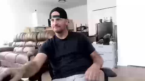 Daddy online show from September 23, 2025, 4:10 pm