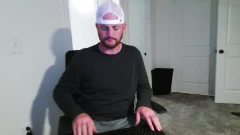 Daddy online show from October 29, 2025, 7:10 am