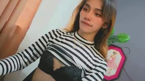 Alexandra x Alexandro online show from November 3, 2025, 9:59 pm