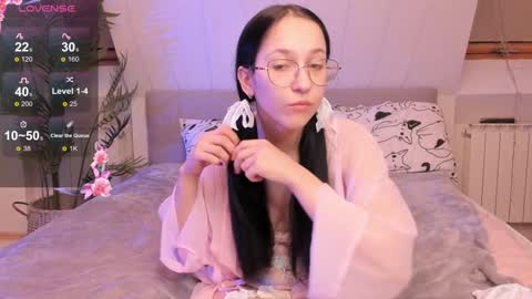 Fancy online show from December 12, 2024, 1:21 am