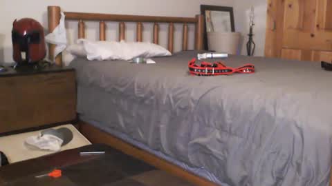 Fan Friction online show from October 2, 2025, 1:56 am