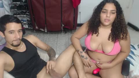Snapshot of fantasieshotcouple chatting on September 24, 2025, 3:43 am fantasieshotcouple online show from September 24, 2025, 3:43 am