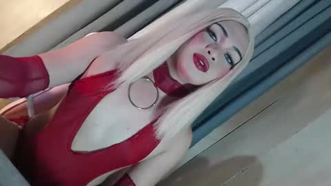 DANIELLA - DONT FORGET TO GIVE ME A THUMBSU UP online show from January 15, 2026, 12:59 am