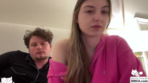 Ella online show from October 8, 2025, 6:11 am