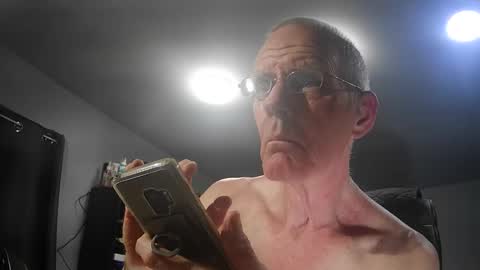 fantasyresort online show from March 23, 2026, 2:59 am