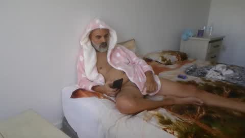 mike anglo online show from November 26, 2025, 5:36 pm