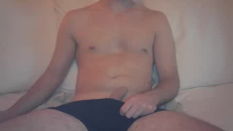 Snapshot of fapgod96 chatting on September 19, 2025, 5:02 pm fapgod96 online show from September 19, 2025, 5:02 pm