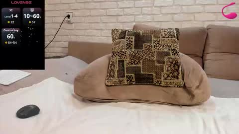 farah online show from December 14, 2025, 10:09 am