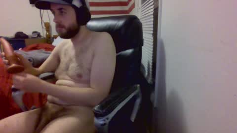 Snapshot of farmboy2398 chatting on December 22, 2024, 2:06 am farmboy2398 online show from December 22, 2024, 2:06 am