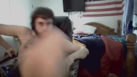 Snapshot of farmboy2398 chatting on November 21, 2025, 5:50 am farmboy2398 online show from November 21, 2025, 5:50 am