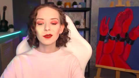 Fascinating   Eyes online show from November 17, 2025, 9:20 pm