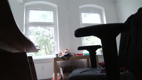 Fat Bernd online show from September 21, 2025, 4:41 pm