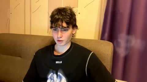 Faust online show from November 19, 2025, 1:33 pm