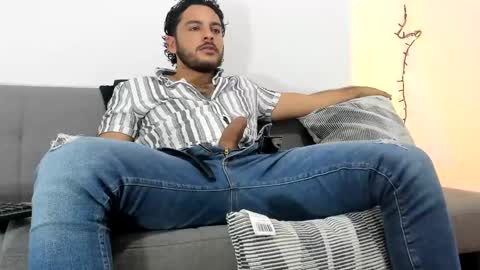 favid95 online show from January 11, 2025, 11:13 pm