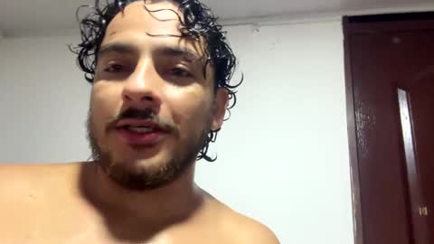 favid95 online show from January 12, 2025, 8:04 am