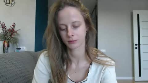 Snapshot of favoriteyour chatting on February 18, 2026, 12:01 pm favoriteyour online show from February 18, 2026, 12:01 pm