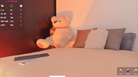 Snapshot of fay_miller2 chatting on February 14, 2025, 10:14 pm welcome to my world  online show from February 14, 2025, 10:14 pm