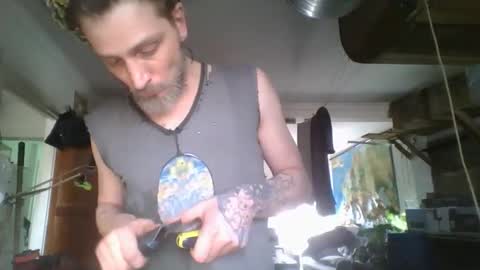 Snapshot of feelfemdom chatting on March 28, 2026, 11:10 am feelfemdom online show from March 28, 2026, 11:10 am