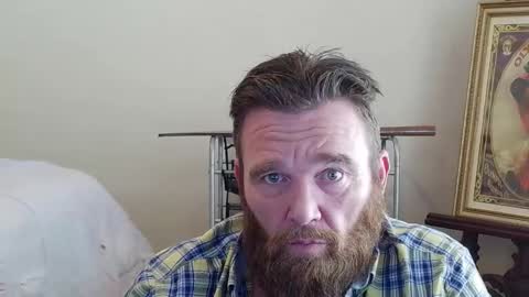 Snapshot of feelgoodnu chatting on November 11, 2025, 6:08 pm PullouProblems online show from November 11, 2025, 6:08 pm