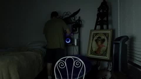 Snapshot of feelgoodnu chatting on November 16, 2025, 1:00 am PullouProblems online show from November 16, 2025, 1:00 am