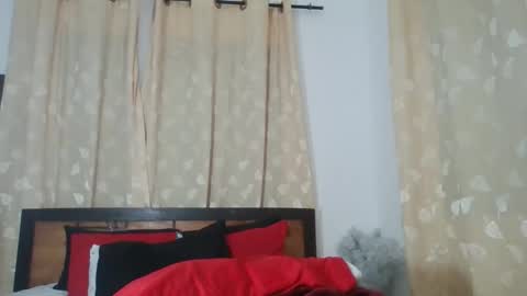 feetlovely507541 online show from March 21, 2026, 7:06 pm