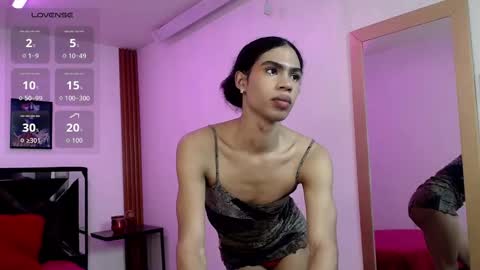 FELINE online show from September 24, 2025, 2:31 pm