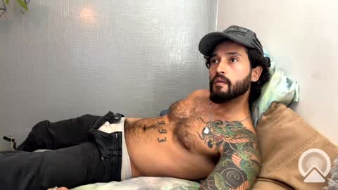 Felix Candela  online show from January 20, 2025, 5:59 pm