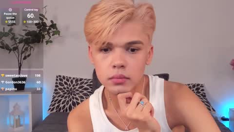 Felix online show from February 2, 2025, 7:35 pm