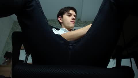 Snapshot of felixstark chatting on September 28, 2025, 4:40 am FelixStark online show from September 28, 2025, 4:40 am