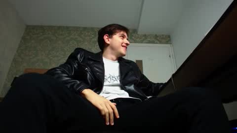 Snapshot of felixstark chatting on October 12, 2025, 4:44 am FelixStark online show from October 12, 2025, 4:44 am