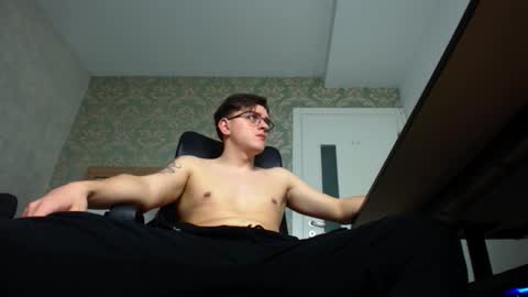 Snapshot of felixstark chatting on October 24, 2025, 5:26 am FelixStark online show from October 24, 2025, 5:26 am