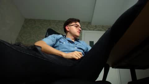 Snapshot of felixstark chatting on October 29, 2025, 5:10 am FelixStark online show from October 29, 2025, 5:10 am