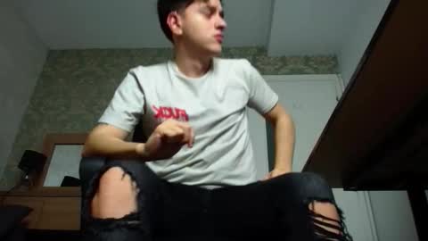 Snapshot of felixstark chatting on November 14, 2025, 5:39 am FelixStark online show from November 14, 2025, 5:39 am