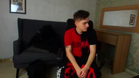 Snapshot of felixstark chatting on December 5, 2025, 5:05 am FelixStark online show from December 5, 2025, 5:05 am