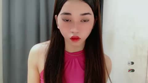 Snapshot of femylove chatting on December 15, 2024, 10:15 pm YOUR BEAUTIFUL ASIANFHEMY online show from December 15, 2024, 10:15 pm