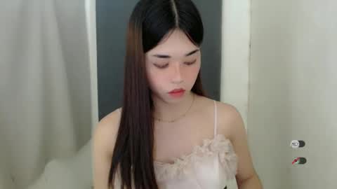 Snapshot of femylove chatting on January 14, 2025, 6:28 pm YOUR BEAUTIFUL ASIANFHEMY online show from January 14, 2025, 6:28 pm
