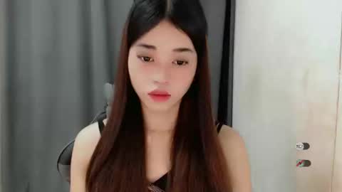 Snapshot of femylove chatting on January 26, 2025, 6:37 pm YOUR BEAUTIFUL ASIANFHEMY online show from January 26, 2025, 6:37 pm