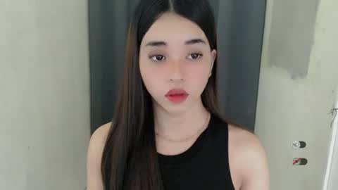 Snapshot of femylove chatting on January 28, 2025, 9:41 am YOUR BEAUTIFUL ASIANFHEMY online show from January 28, 2025, 9:41 am